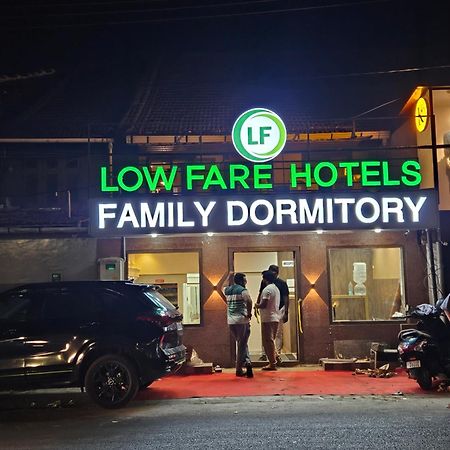 Lowfare Hotels Kozhikode Exterior foto